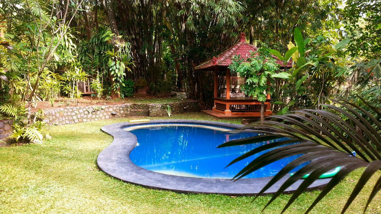 Pondok Manis Singaraja Esterno foto