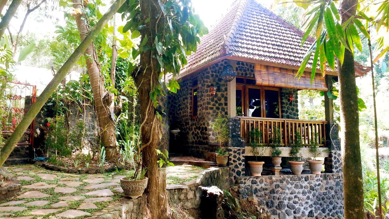 Pondok Manis Singaraja Esterno foto